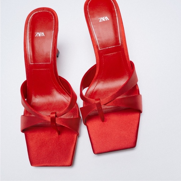 Zara red satin mule size 8. Never worn. - Picture 2 of 3